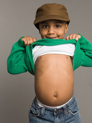 pg-funniest-toddler-habits-boy-belly-button-full